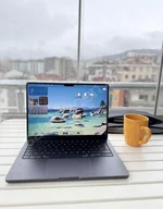 Apple Macbook Pro M5